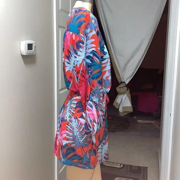 Jennifer Lopez Tropical Romper - Picture 6 of 8